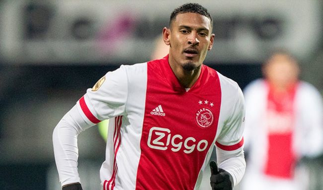 他迅速调整 他迅速调整