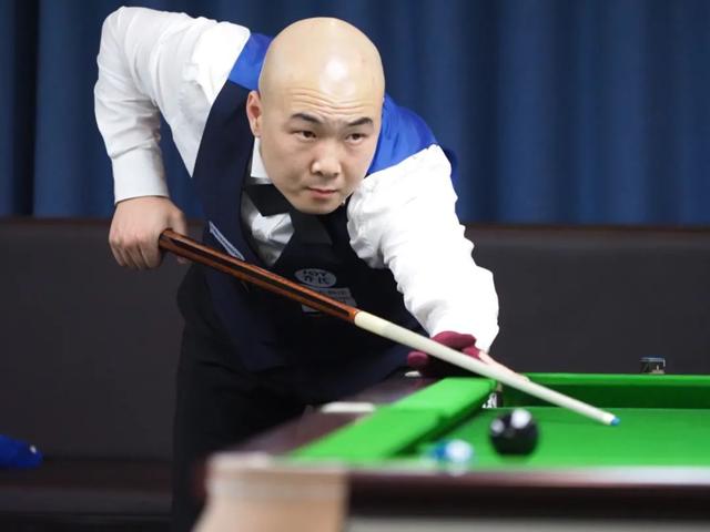 边线球触碰 边线球触碰